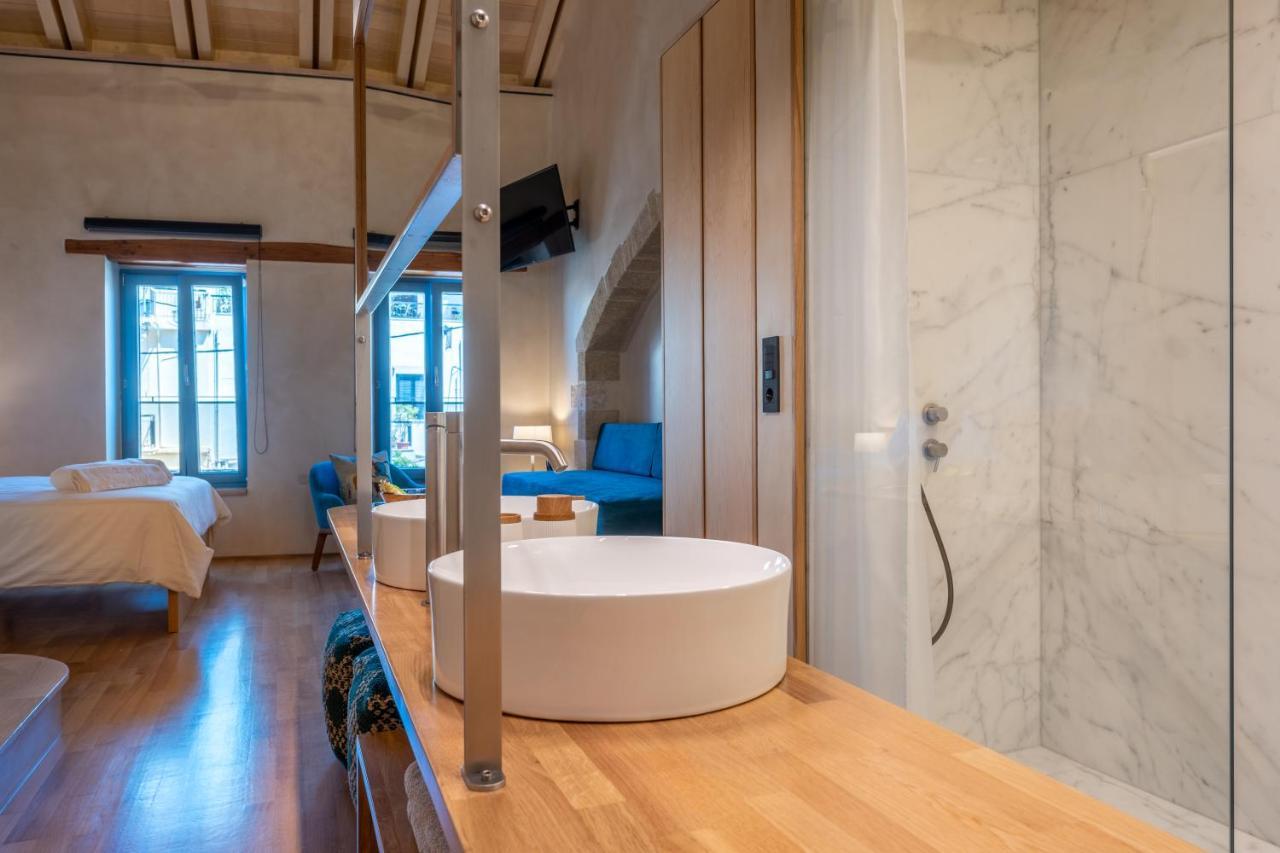 Kallergon Luxury Suites Ханья Экстерьер фото